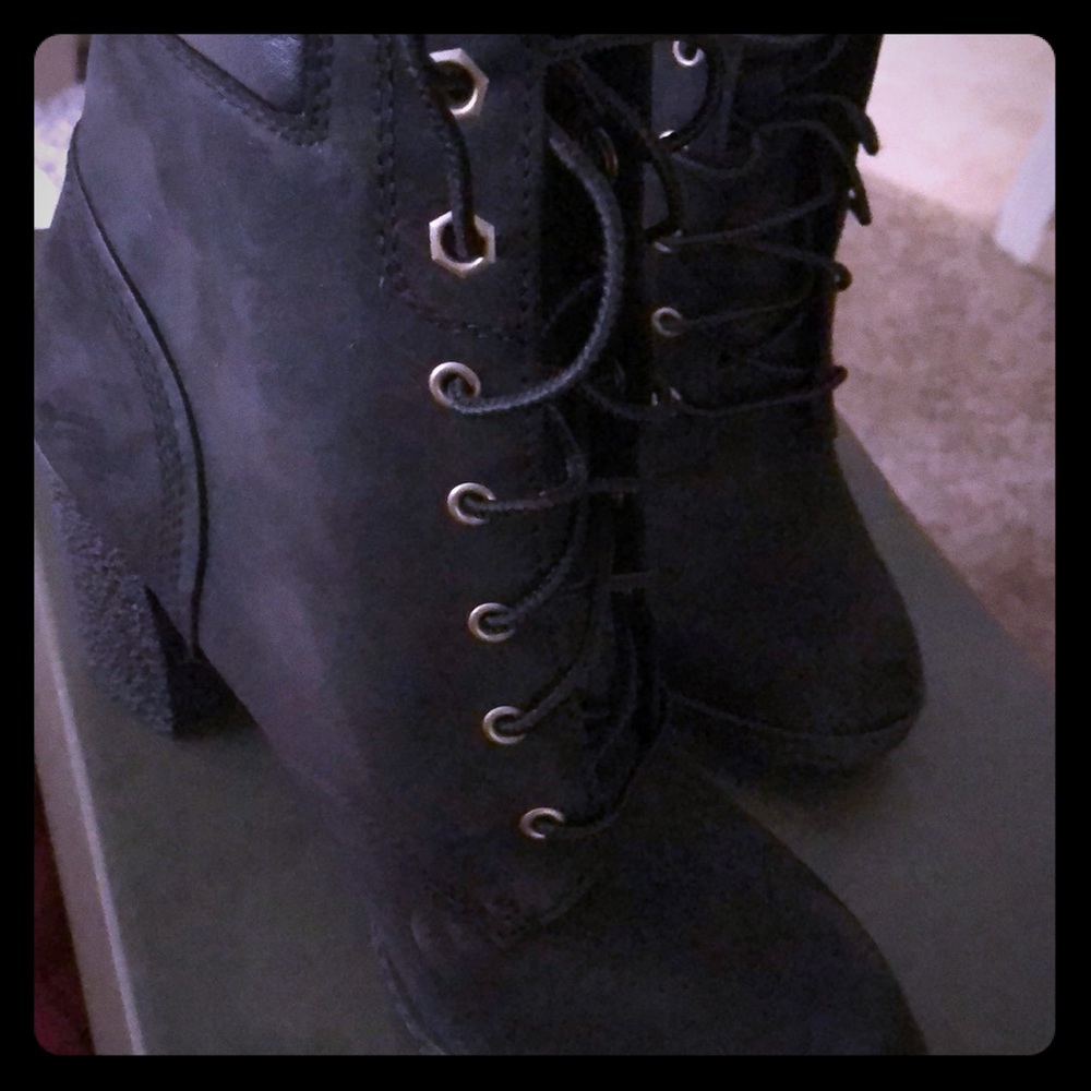 Timberland boots with a little heel